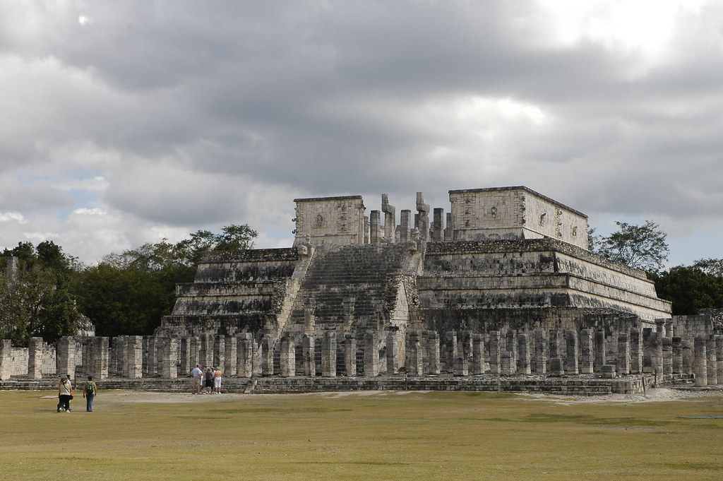Ruins of Chichen Itza by John L is licensed under CC BY-NC-SA 2.0; 