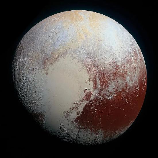Pluto. https:/www.pikist.com/free-photo-sqvvj; 