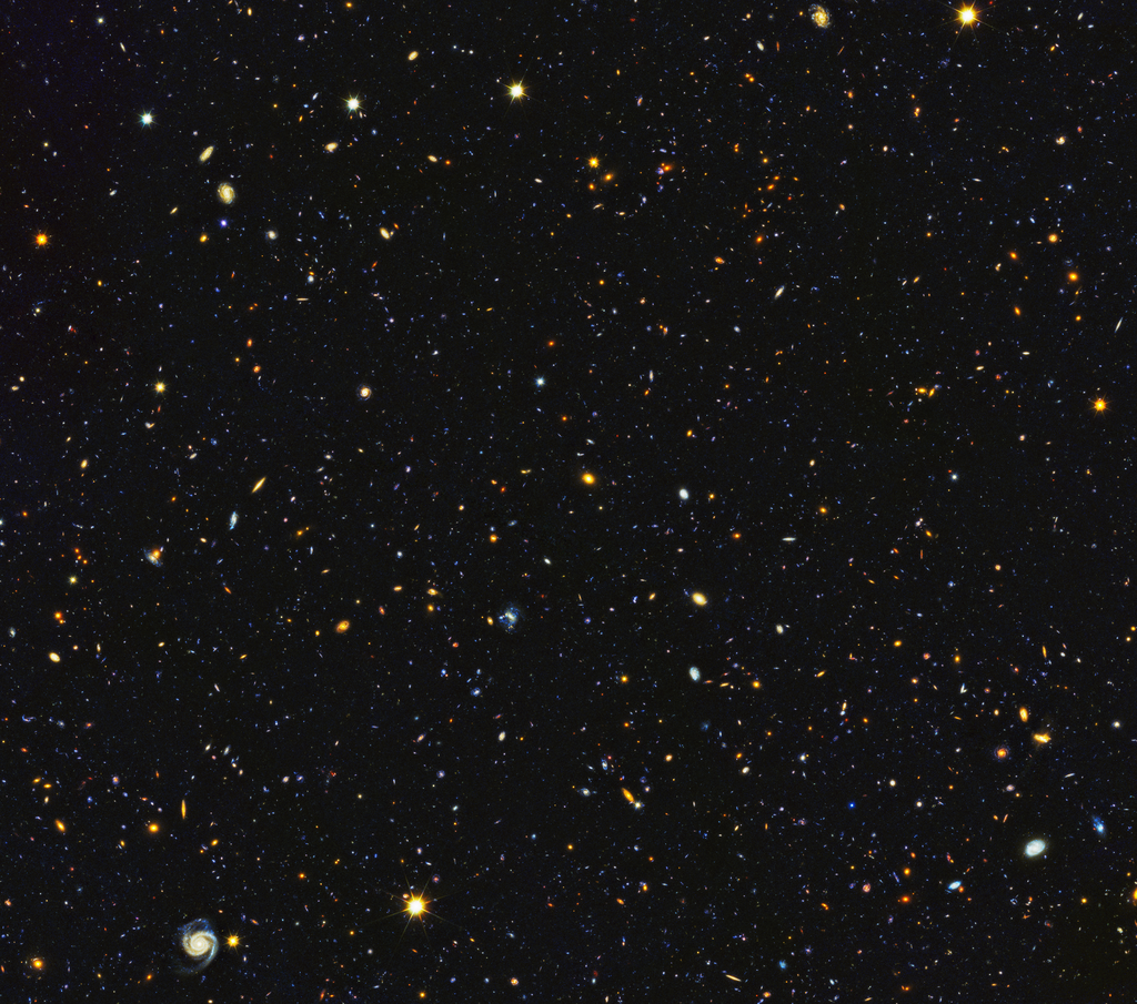 1024px-NASA-Galaxies15k-HubbleHDUV-20180816.png