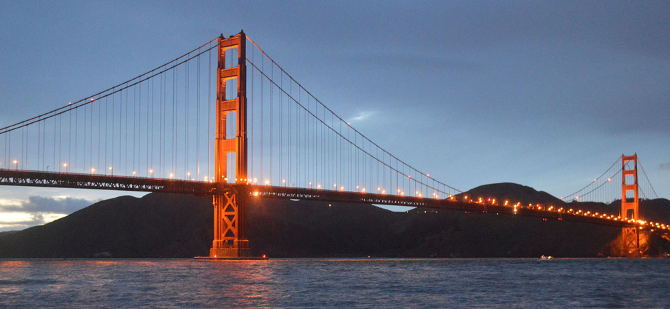 Uma fotografia da ponte Golden Gate.